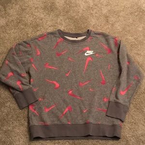 Preowned Nike pullover sweatshirt with pink swoosh - L/XL